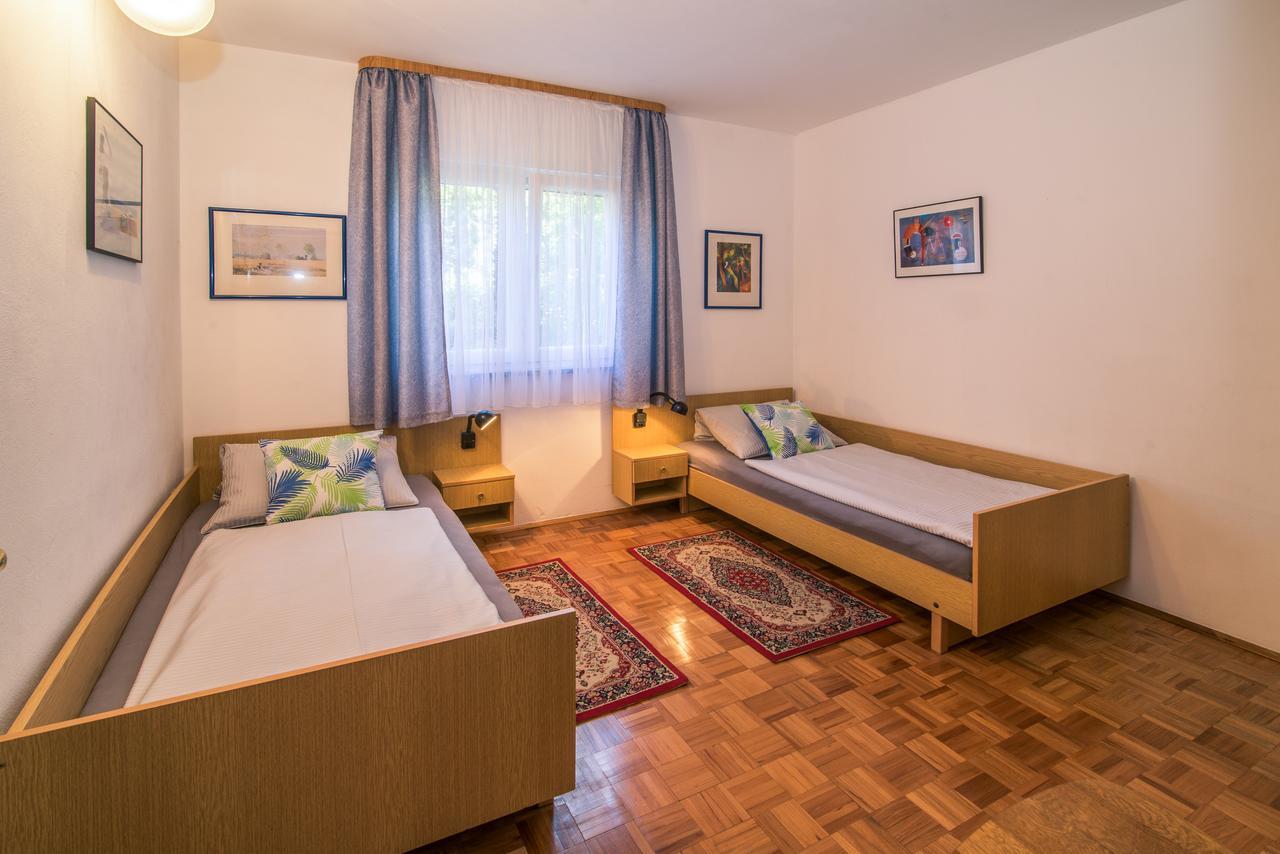 Apartments Palme مالينسكا المظهر الخارجي الصورة